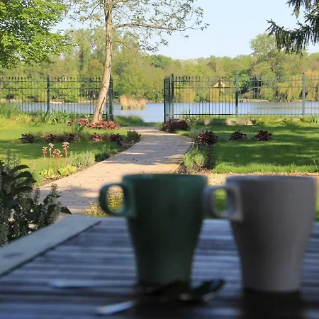 Kisduna Garden Vendeghaz بيت للعطل Szigetszentmárton