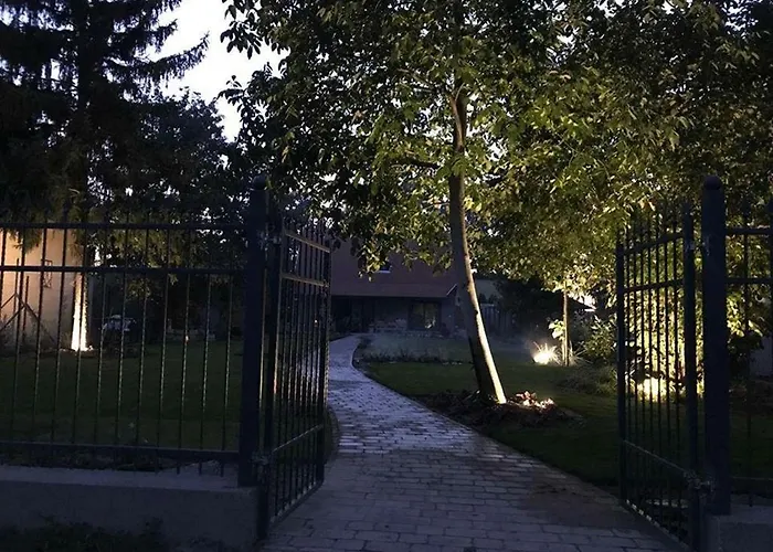 Kisduna Garden Vendeghaz Holiday home